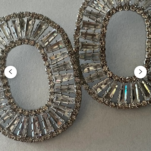 Natasha  Swarovski Baguette Round Earring - Picture 2 of 5